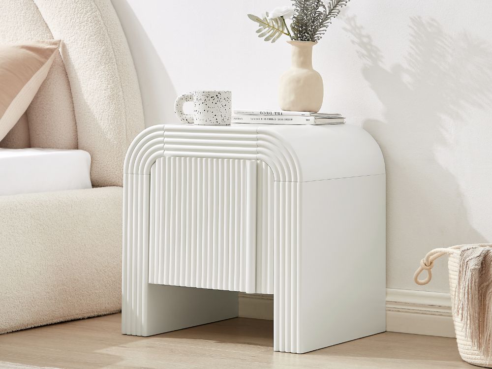 Arlo Nightstand